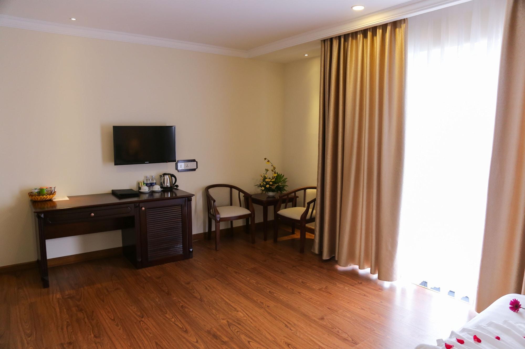 Iris Dalat Hotel Kültér fotó