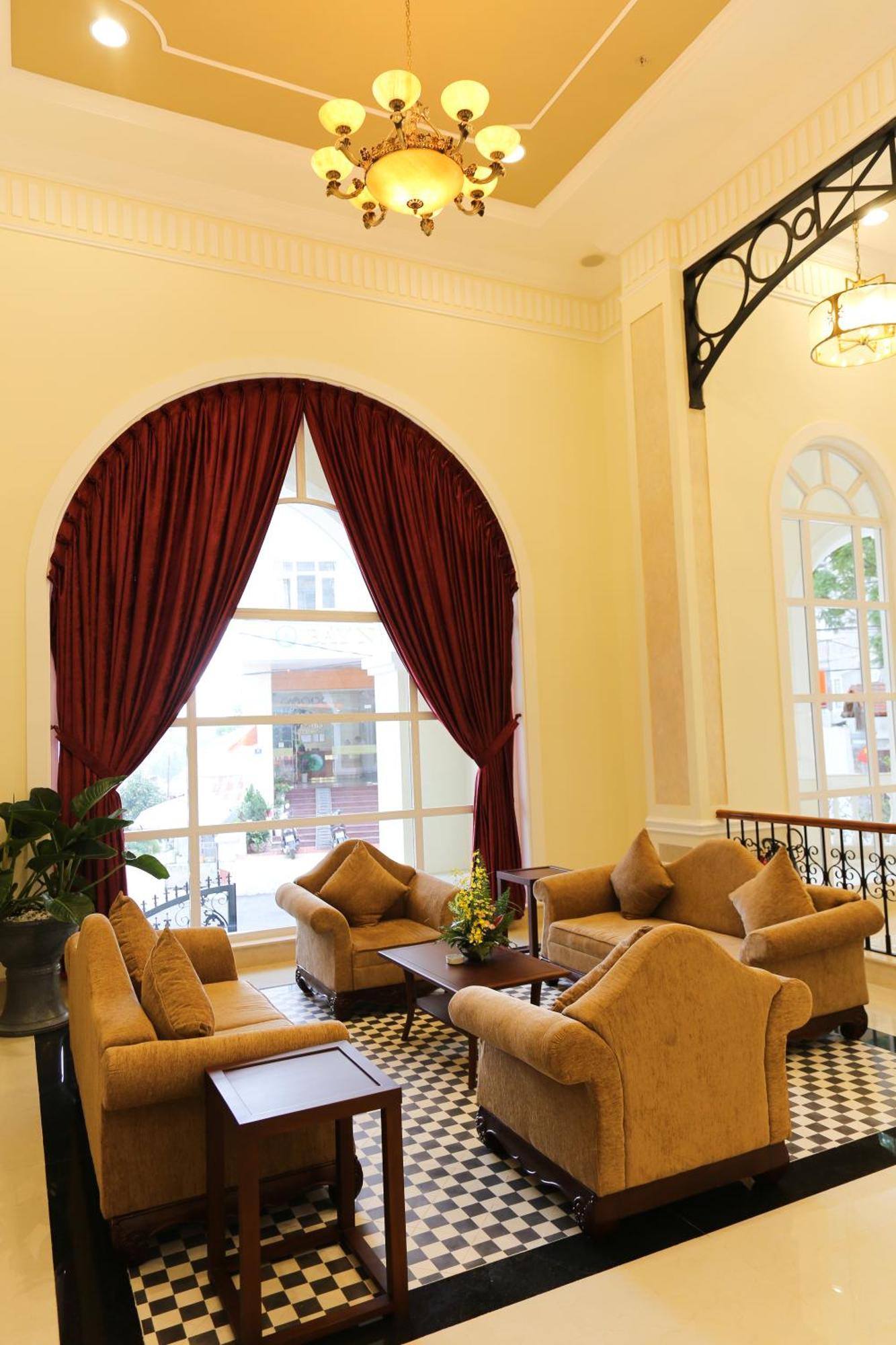 Iris Dalat Hotel Kültér fotó
