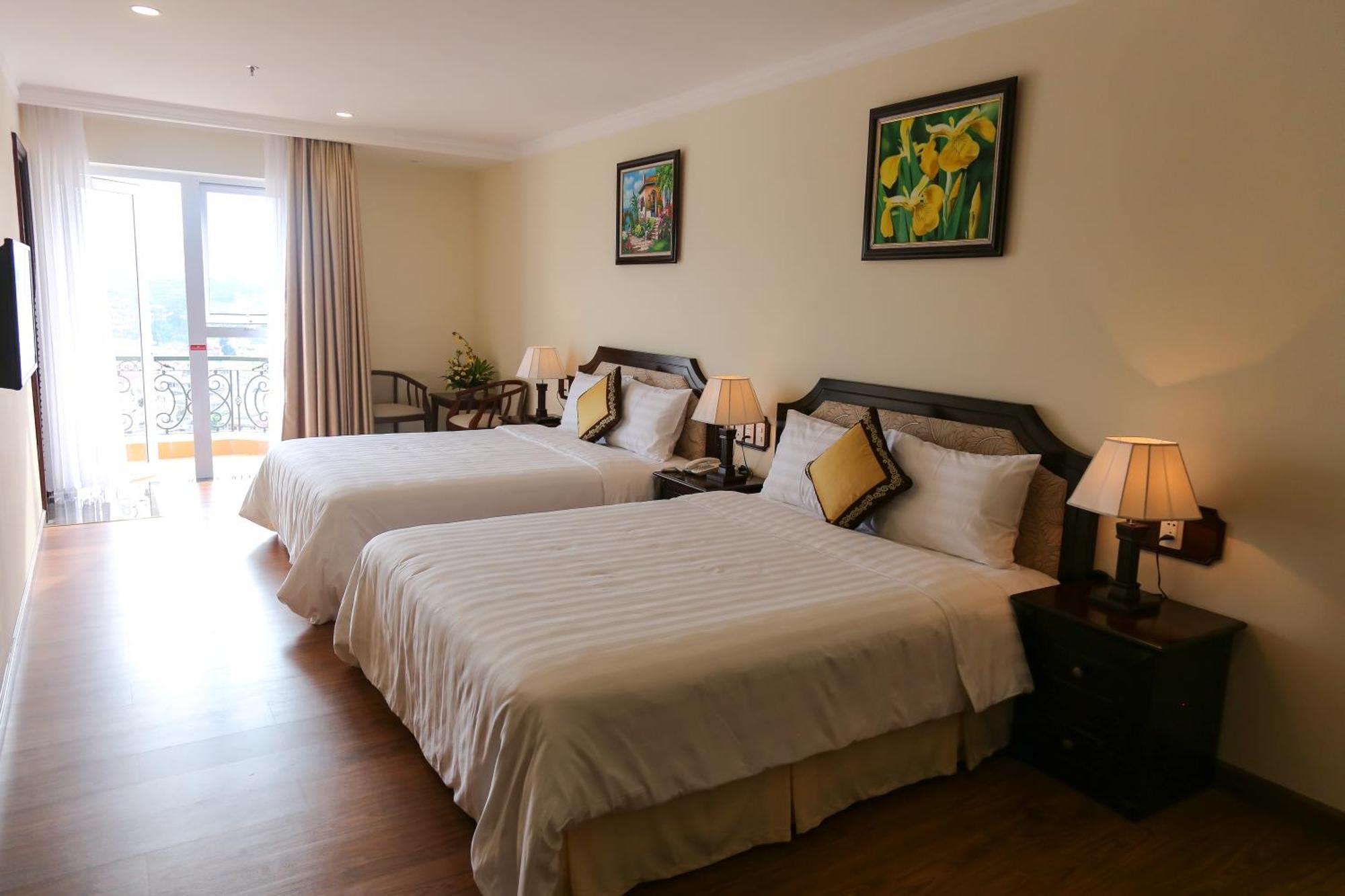 Iris Dalat Hotel Kültér fotó