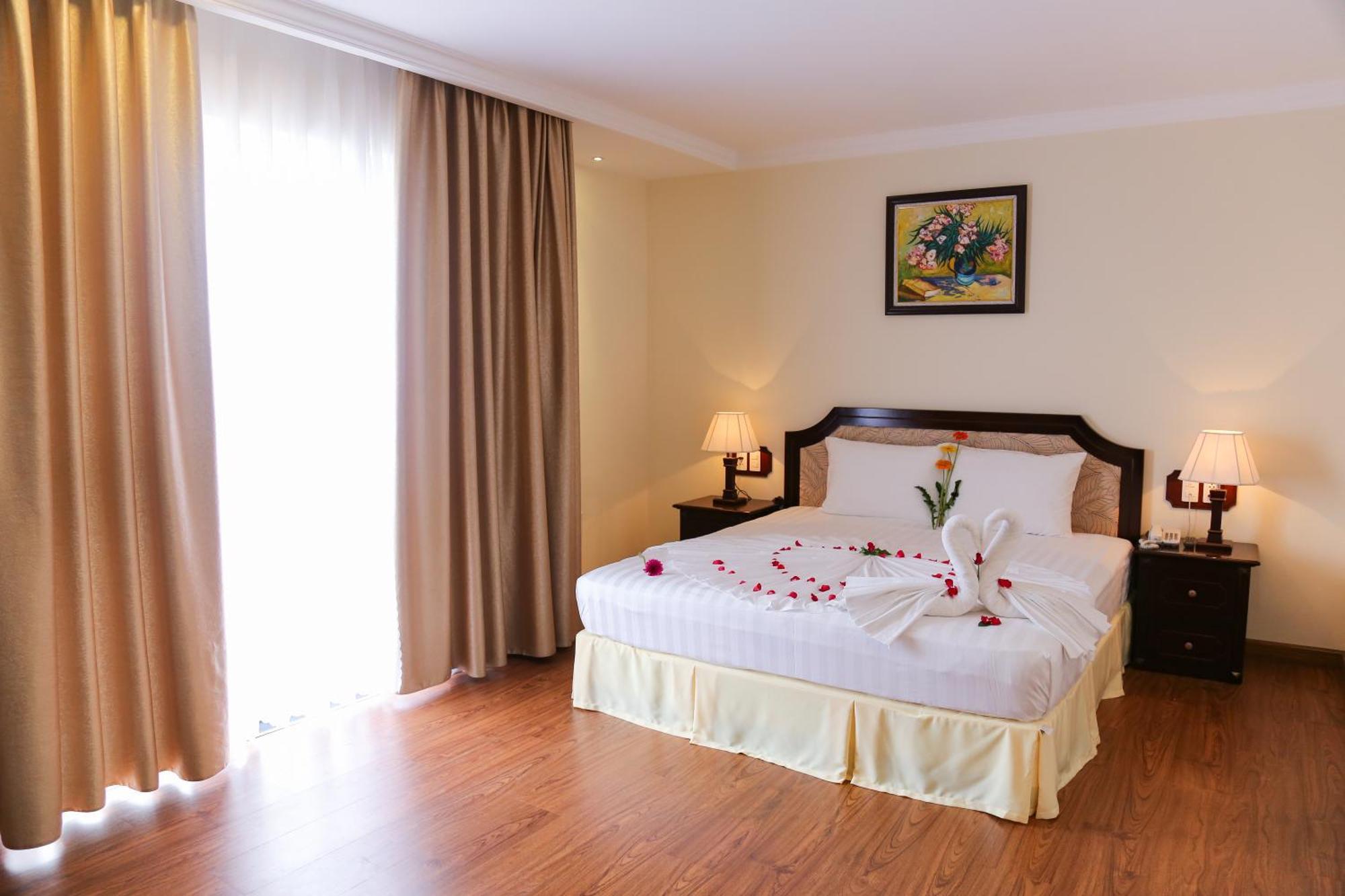 Iris Dalat Hotel Kültér fotó