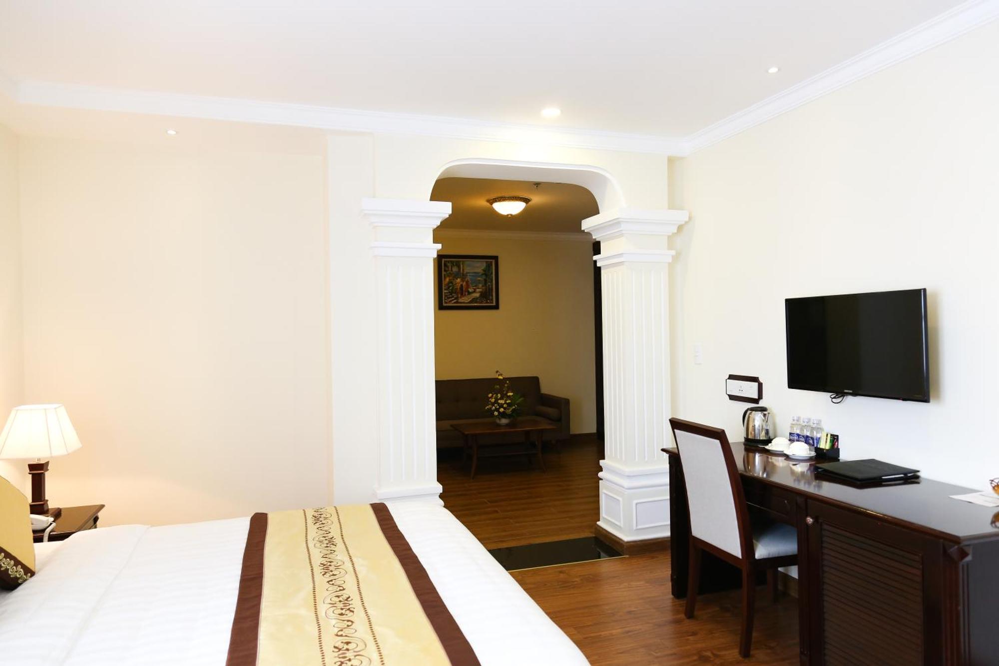 Iris Dalat Hotel Kültér fotó