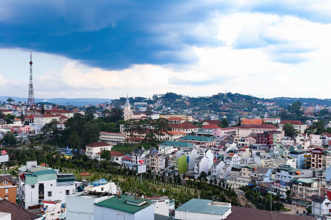 Iris Dalat Hotel Kültér fotó