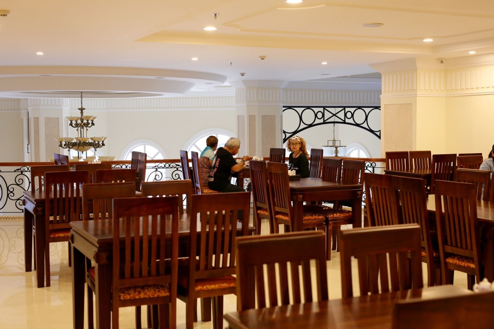 Iris Dalat Hotel Kültér fotó